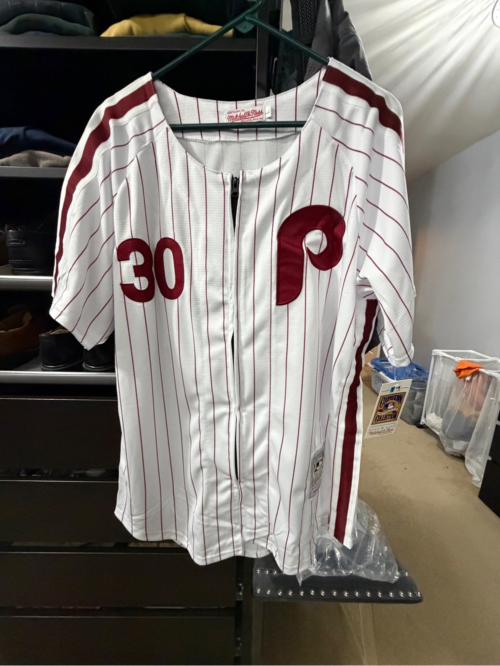 Philadelphia Phillies, Dave Cash, throwback retro Maroon Pinstripe home Jersey